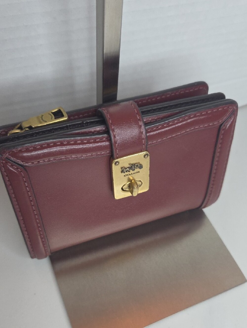 Coach Burgundy Leather Turnlock Wallet - Picture 2 of 10